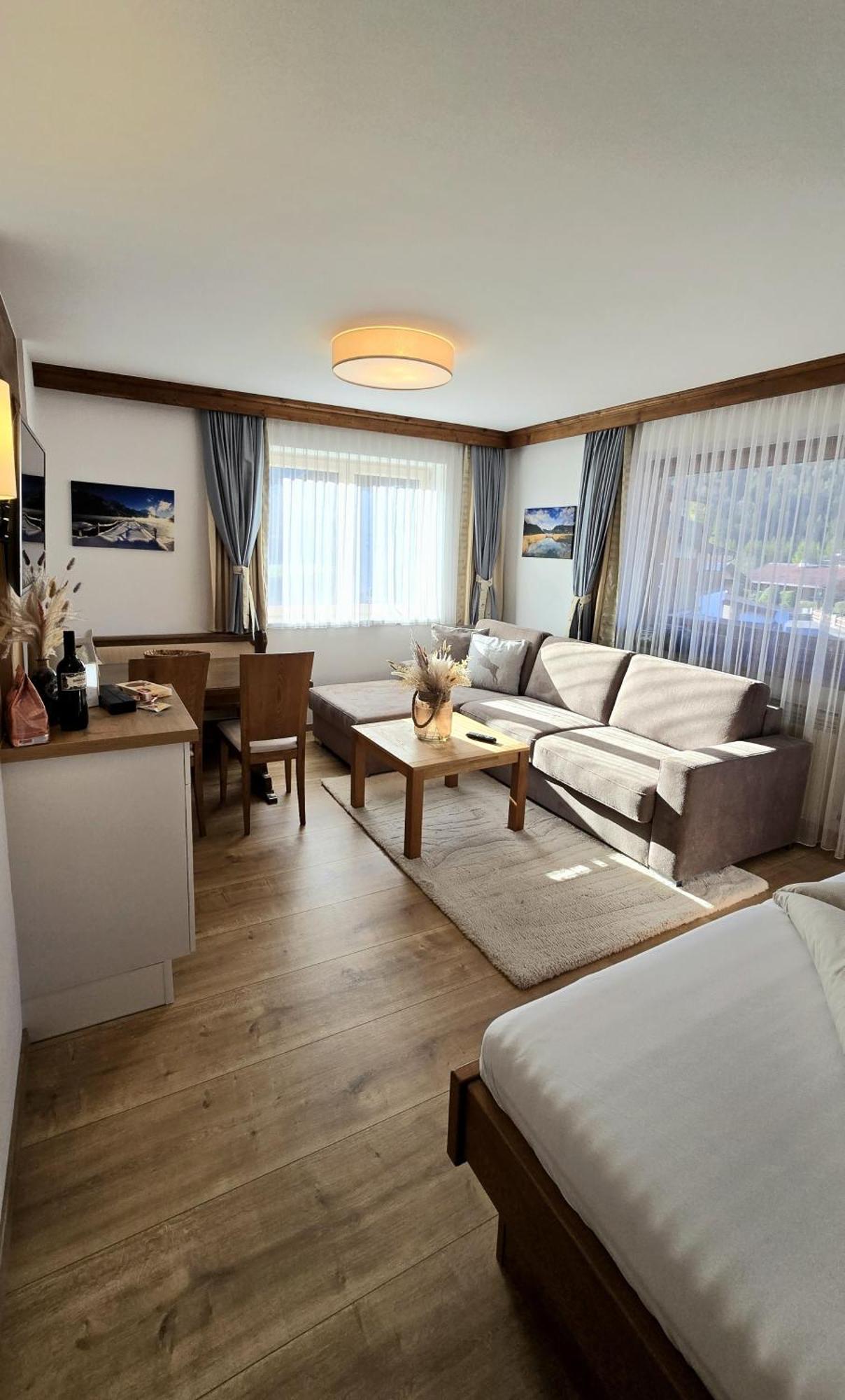 Appartements Alpenland 佩尔蒂绍 外观 照片